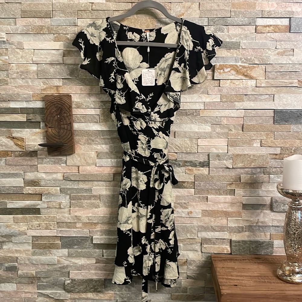 Free People wrap dress. Size small. NWT